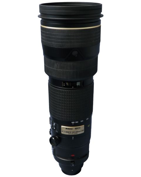 Nikon ED AF-S Nikkor 200-400mm 1:4G