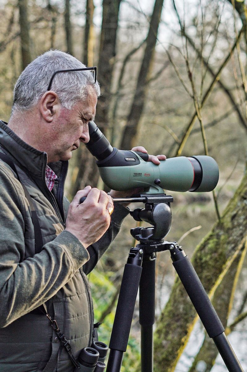 Old Male Looking Through Kowa TSN-88A Spotting Scope